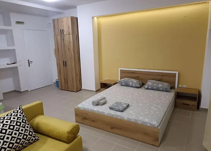 Apartment 2 *